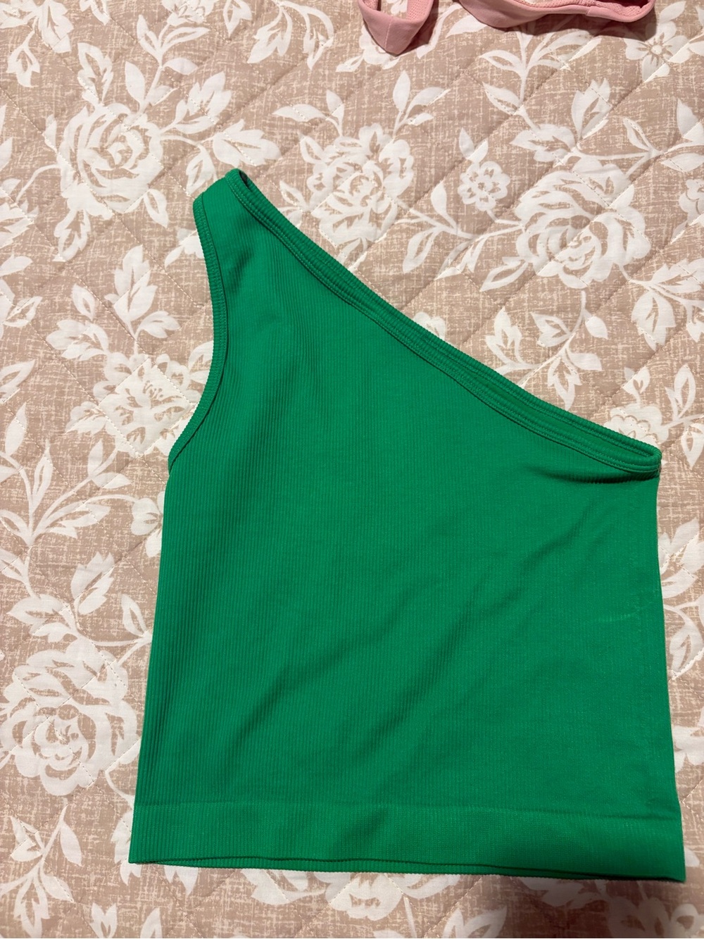 a new day One-Shoulder Ribbed Tank Top in Green